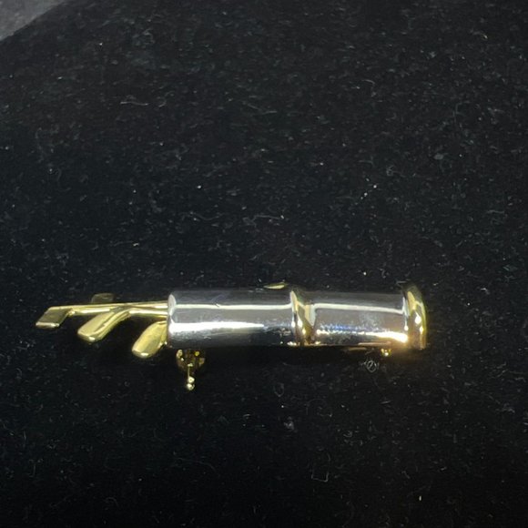 Vintage Gold Tone And Silver Tone Golf Brooch (4086) - Picture 2 of 3